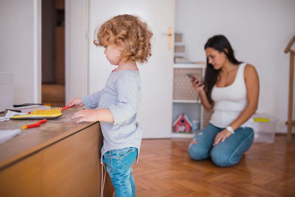 4 Tips for Managing Your Screen Time | Kids in the House