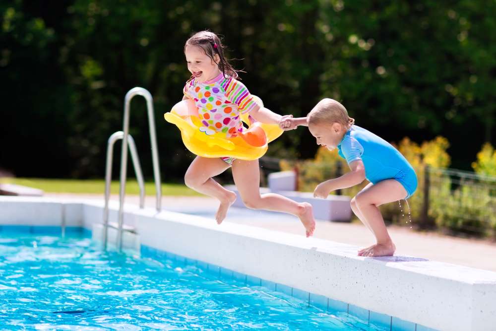 childproof pool