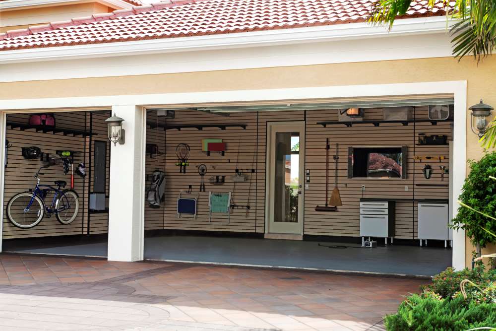 garage interior organized