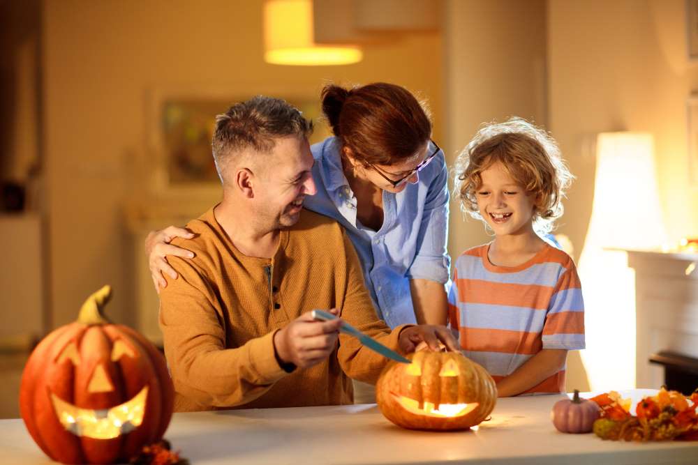 pumpking carving family