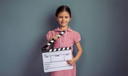 kid actor on film set