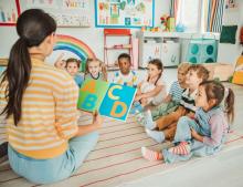 preschool kids learning to read