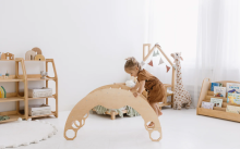 wood arch for climbing kids