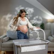 soon-to-be-mom-with-bassinet