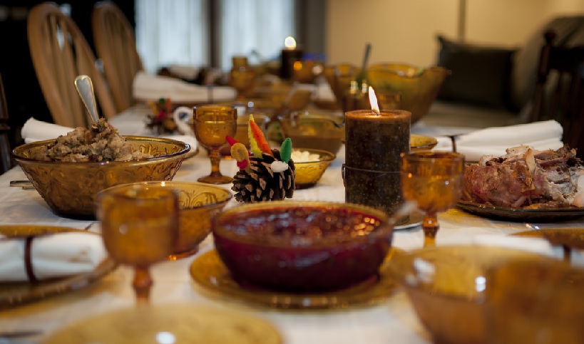 thanksgiving table